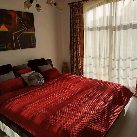 Appartement Miska Houze à Oradea Extérieur photo